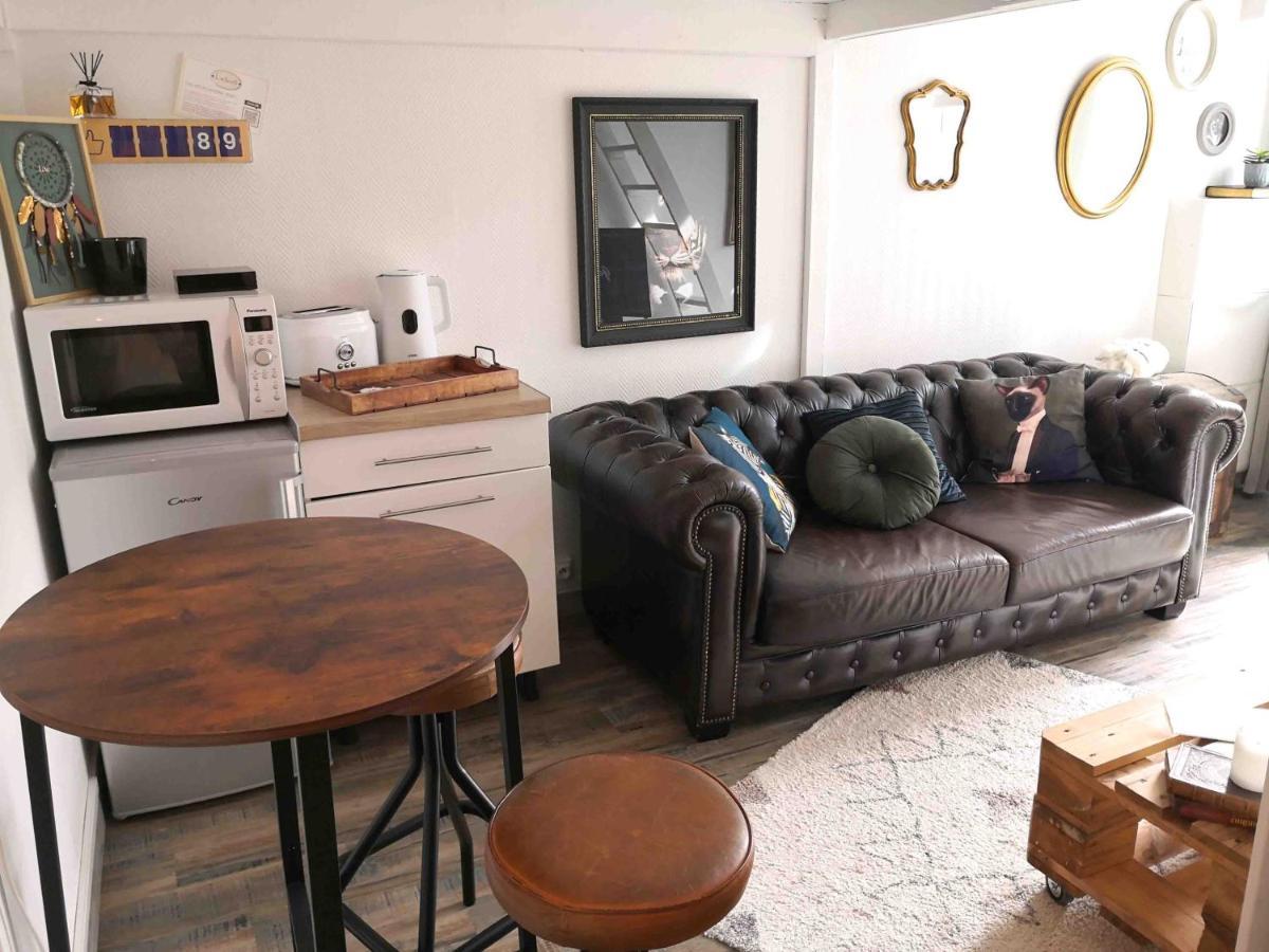 Apartment L'intimiste: Private Duplex In Saint-lô *